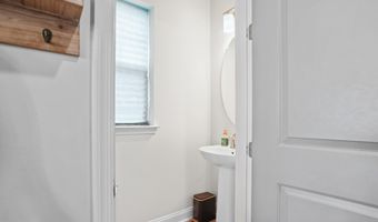 1328 N SEWARDS Ct, Aberdeen, MD 21001