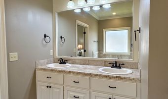 106 Amethyst Ln, Brandon, MS 39047