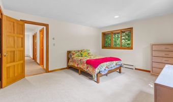 32 Beech Hill Rd, Campton, NH 03223