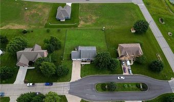 1502 Brookdale Dr, Atchison, KS 66002