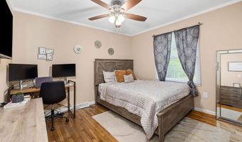702 11th St, Altavista, VA 24517