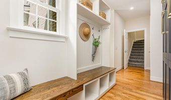 7037 Meadow Gate Dr, Apex, NC 27502