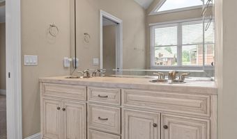 9056 Crystal Brook Dr, Apison, TN 37302