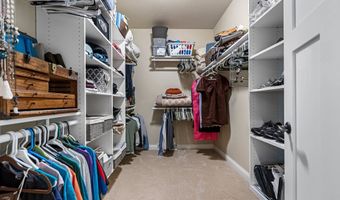 6600 N KUREY Dr, Appleton, WI 54913