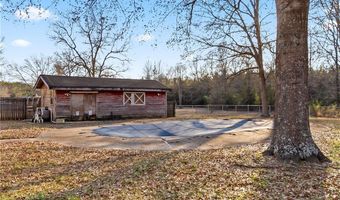 514 3rd St, Aliceville, AL 35442