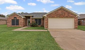 326 Willow Creek Dr, Weatherford, TX 76085