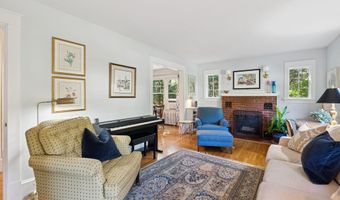 48 Patterson St, Augusta, ME 04330