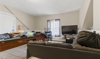 85 Hendricks St, Central Falls, RI 02863