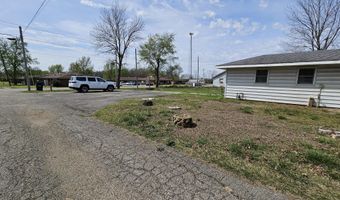 310 W 19th St, Baxter Springs, KS 66713