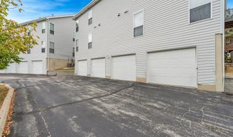 1716 Whispering Creek Dr C, Ballwin, MO 63021