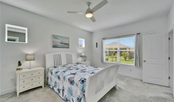 5415 LIMELIGHT Dr, Apollo Beach, FL 33572