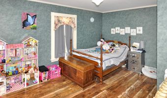 75 S South Park St, Bangor, ME 04401