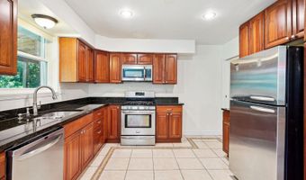 7001 LONGWOOD Dr, Bethesda, MD 20817