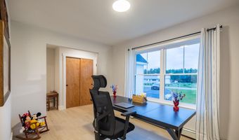319 Harmons Corner Rd, Auburn, ME 04210