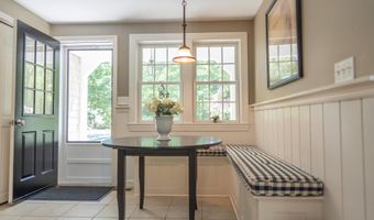 121 Salt Rock Rd, Barnstable, MA 02630