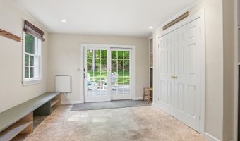 29 Washington Dr, Acton, MA 01720