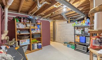 409 E Carbon Ave, Bridger, MT 59014