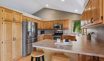 2144 151st Ln NW, Andover, MN 55304