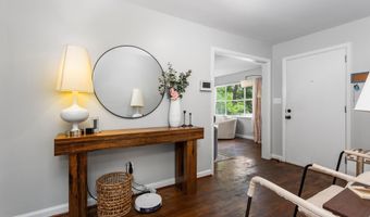1130 Altamont Rd, Anniston, AL 36207