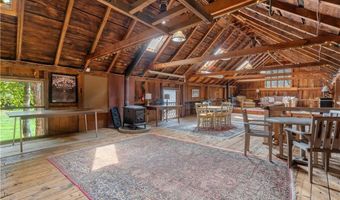 30 Middle Rd, East Greenwich, RI 02818