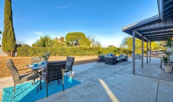 730 Montview Dr, Escondido, CA 92025