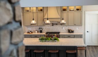 3899 Chapel Hill Ct, Bargersville, IN 46106