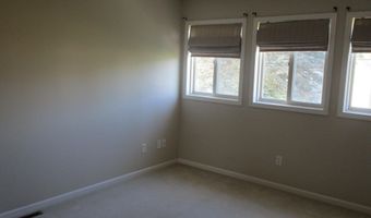 812 Apple Hill Way, Angola, IN 46703