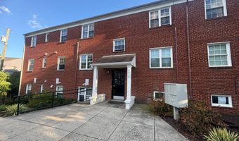 2010 4TH St S 4, Arlington, VA 22204