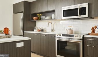 4710 ELM St 1B-E-0612, Bethesda, MD 20814