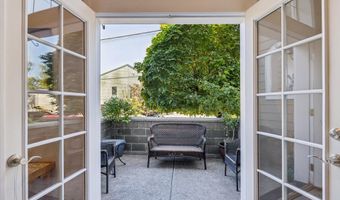 12260 SW 2ND St, Beaverton, OR 97005