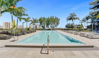 2960 NE 207th St 05, Aventura, FL 33180
