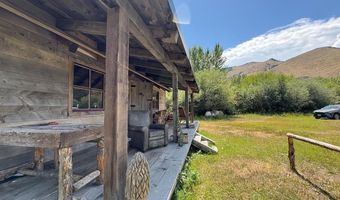 9885 Challis Creek Rd, Challis, ID 83226
