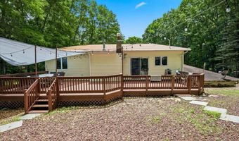 17 Basswood Ct, Albrightsville, PA 18210
