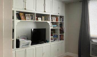 7420 WESTLAKE Ter #409, Bethesda, MD 20817