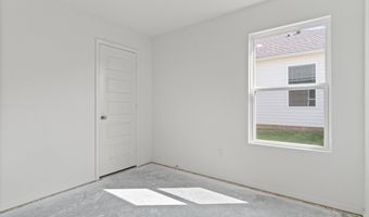 8040 Chesapeake Trl, Bauxite, AR 72011