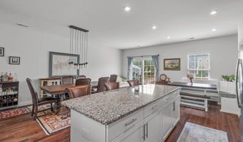 1092 Ambergate Sta, Apex, NC 27502