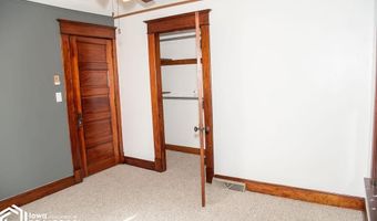 219 A Ave W, Albia, IA 52531