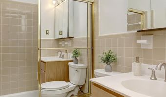 7413 REBECCA Dr, Alexandria, VA 22307
