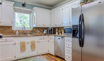 1608 Delwood, Alice, TX 78332