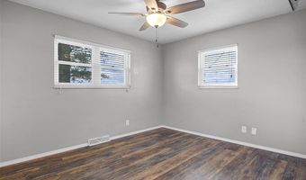5102 Fosterburg Rd, Alton, IL 62002