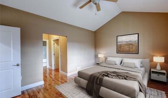 500 Mendon Rd 423, Cumberland, RI 02864