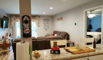 1015 Wedgewood Cir, Belford, NJ 07718