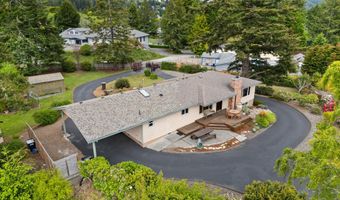 905 BARBRA Ln, Brookings, OR 97415