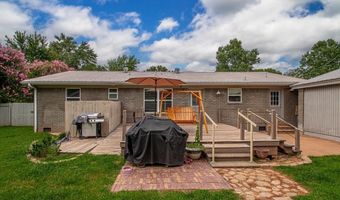 803 W Fisher St, Beebe, AR 72012