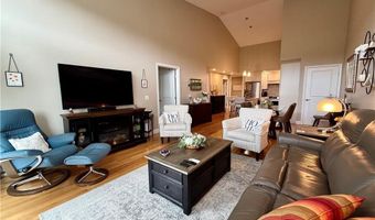 107 Bella Vista Cir 107, Glocester, RI 02859