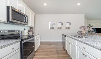 1210 Woodhouse Dr, Ash, NC 28420