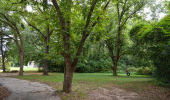403 Atlanta St, Barnesville, GA 30204
