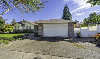 938 Cypress Point Loop, Ashland, OR 97520