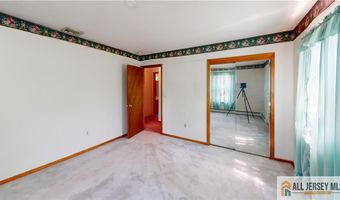 1044 Thayer Ave, Avenel, NJ 07001