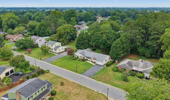 90 GREENVIEW Dr, Dover, DE 19901